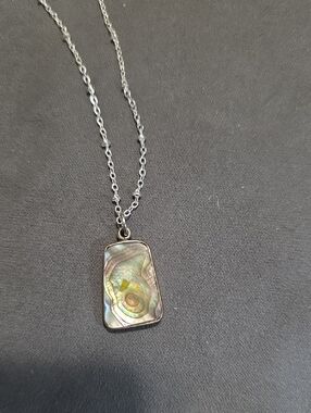 Abalone Shell Pendant Necklace - Iridescent Green Silver
